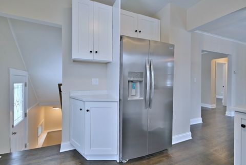 Tiny photo for 9016 Southview Avenue, Brookfield, IL 60513 (MLS # 12557710)