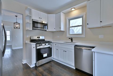 Tiny photo for 9016 Southview Avenue, Brookfield, IL 60513 (MLS # 12557710)