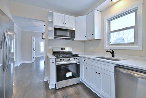 Tiny photo for 9016 Southview Avenue, Brookfield, IL 60513 (MLS # 12557710)