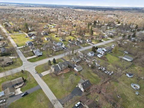 Tiny photo for 115 E Woodlawn Road, New Lenox, IL 60451 (MLS # 12597117)