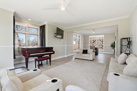 Tiny photo for 115 E Woodlawn Road, New Lenox, IL 60451 (MLS # 12597117)