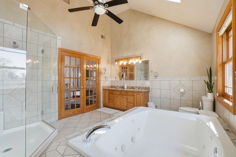 Tiny photo for 115 E Woodlawn Road, New Lenox, IL 60451 (MLS # 12597117)