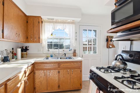 Tiny photo for 1210 S Broadway Street, McHenry, IL 60050 (MLS # 12587293)