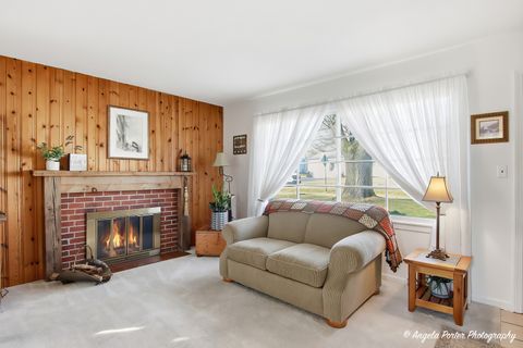 Tiny photo for 1210 S Broadway Street, McHenry, IL 60050 (MLS # 12587293)