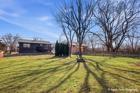 Tiny photo for 1210 S Broadway Street, McHenry, IL 60050 (MLS # 12587293)