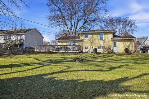 Tiny photo for 1210 S Broadway Street, McHenry, IL 60050 (MLS # 12587293)