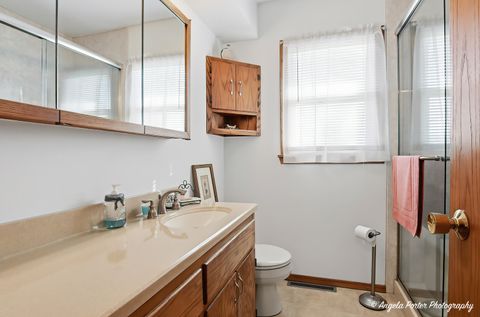 Tiny photo for 1210 S Broadway Street, McHenry, IL 60050 (MLS # 12587293)