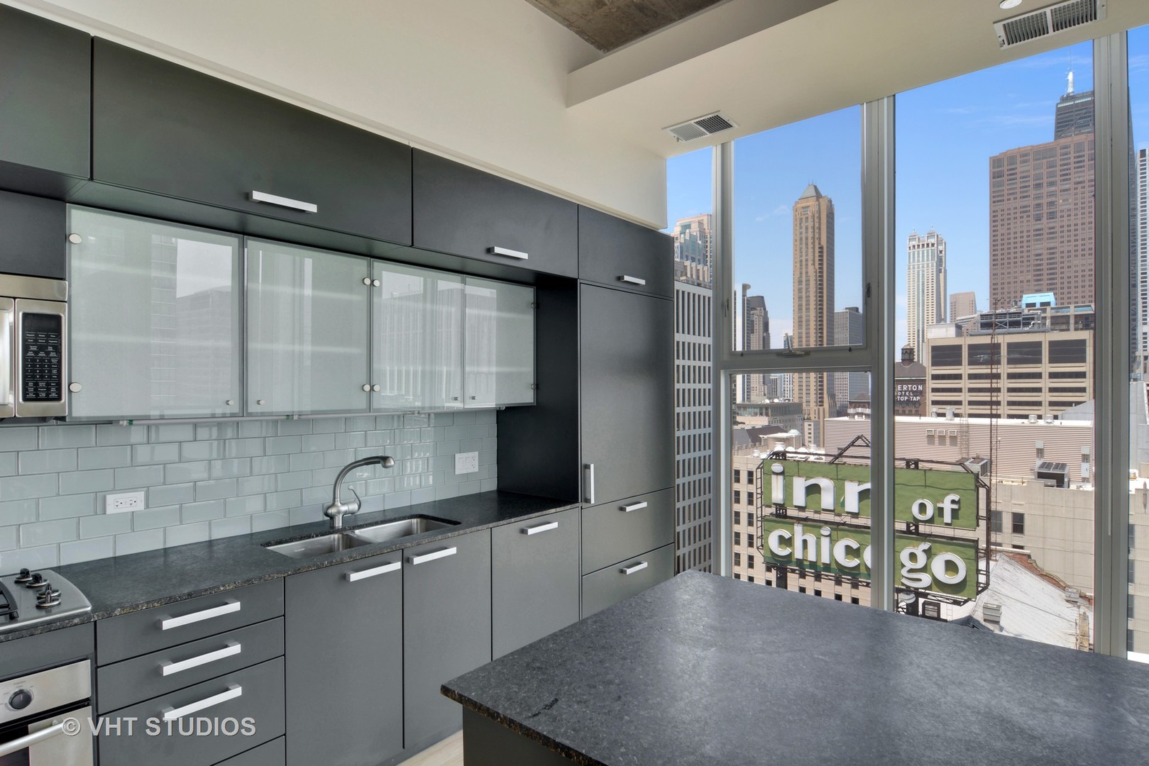 550 N St Clair Street 2501