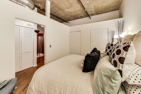 Tiny photo for 1000 W Adams Street #203, Chicago, IL 60607 (MLS # 12495116)