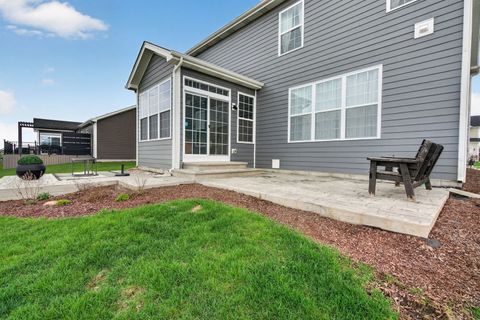 Tiny photo for 1624 Moran Drive, Shorewood, IL 60404 (MLS # 12616914)