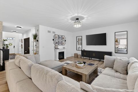 Tiny photo for 1624 Moran Drive, Shorewood, IL 60404 (MLS # 12616914)