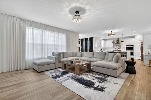 Tiny photo for 1624 Moran Drive, Shorewood, IL 60404 (MLS # 12616914)