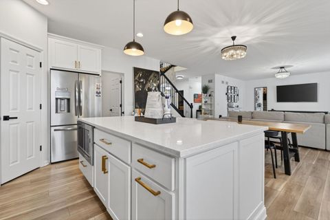 Tiny photo for 1624 Moran Drive, Shorewood, IL 60404 (MLS # 12616914)