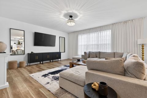 Tiny photo for 1624 Moran Drive, Shorewood, IL 60404 (MLS # 12616914)