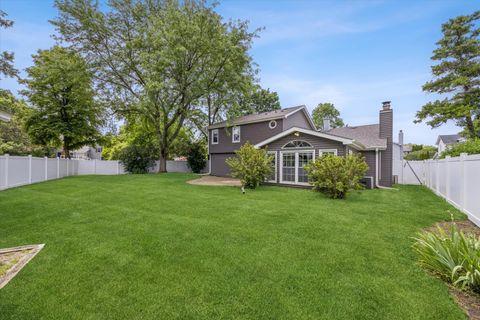 Tiny photo for 6155 Ivy Drive, Lisle, IL 60532 (MLS # 12657036)