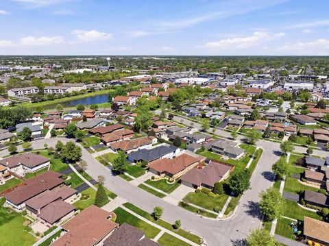 Tiny photo for 8512 161st Place, Tinley Park, IL 60487 (MLS # 12616589)
