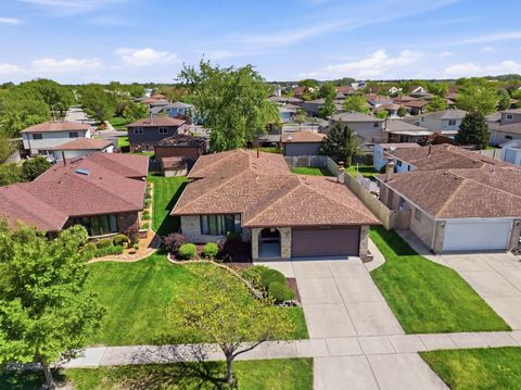 Tiny photo for 8512 161st Place, Tinley Park, IL 60487 (MLS # 12616589)