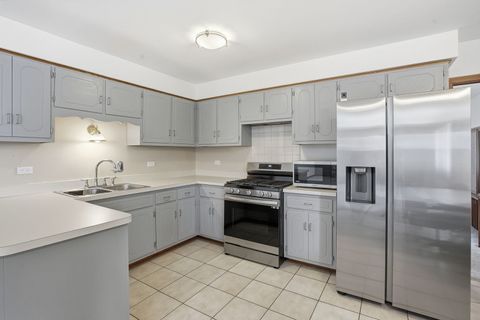 Tiny photo for 8512 161st Place, Tinley Park, IL 60487 (MLS # 12616589)
