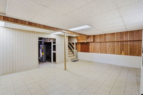 Tiny photo for 8512 161st Place, Tinley Park, IL 60487 (MLS # 12616589)