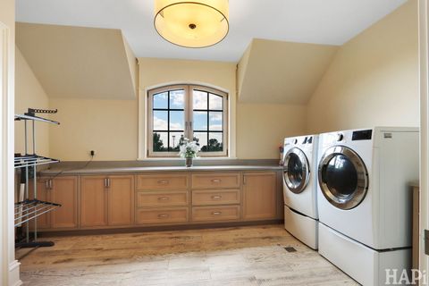 Tiny photo for 18 Enclave Court, South Barrington, IL 60010 (MLS # 12570480)