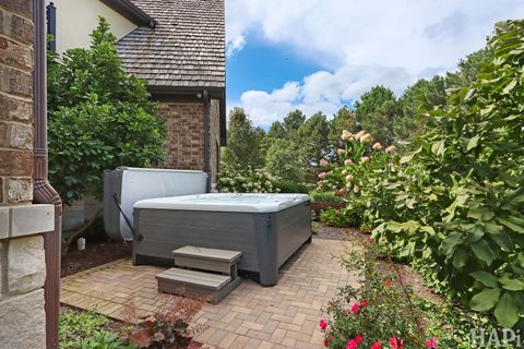 Tiny photo for 18 Enclave Court, South Barrington, IL 60010 (MLS # 12570480)
