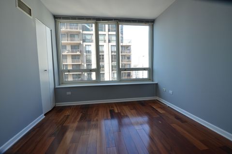 Tiny photo for 33 W Ontario Street #24I, Chicago, IL 60654 (MLS # 12503363)