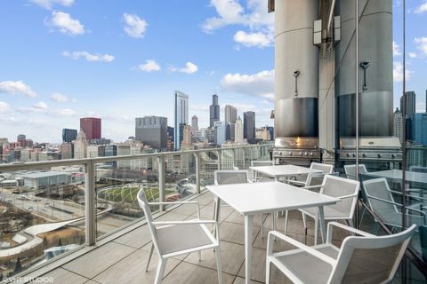Tiny photo for 340 E Randolph Street #906, Chicago, IL 60601 (MLS # 12610765)