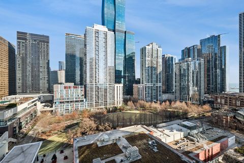 Tiny photo for 340 E Randolph Street #906, Chicago, IL 60601 (MLS # 12610765)