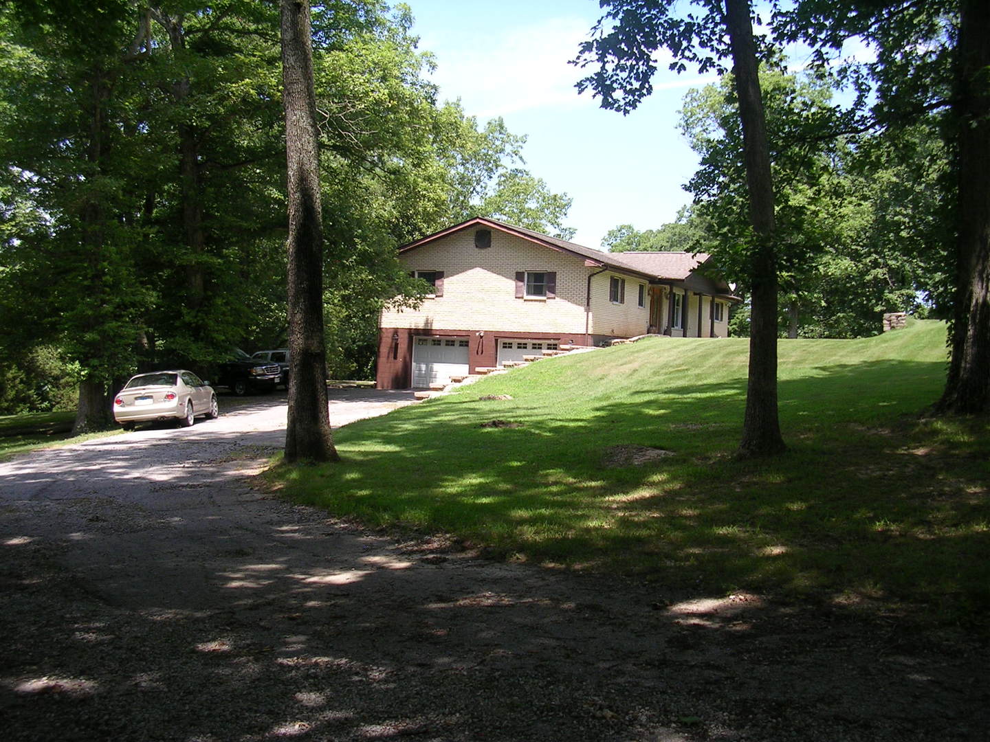 485 Hensley Hills Drive