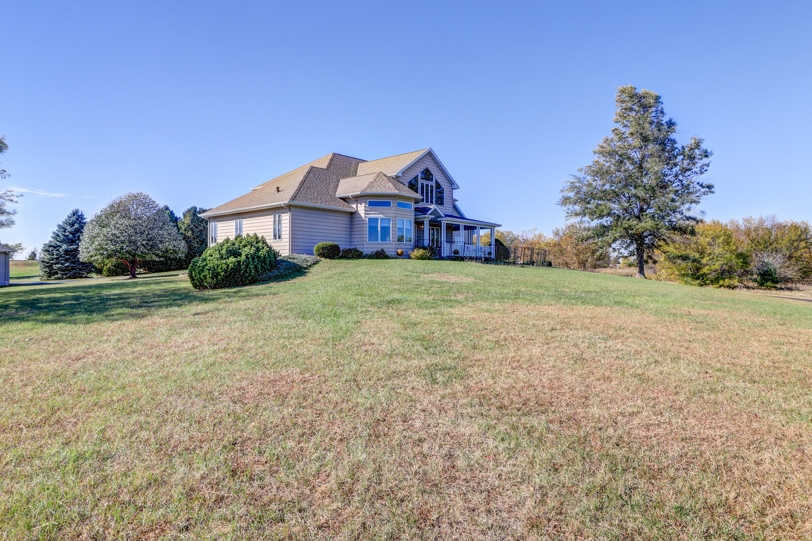 28953 Knob Hill Court