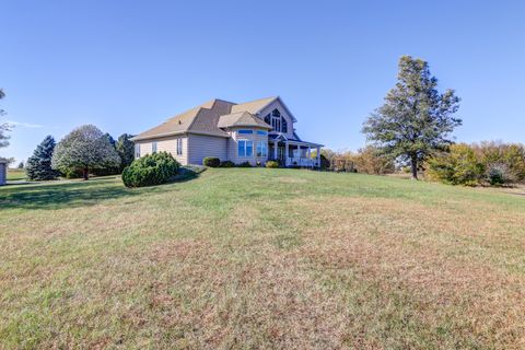 Tiny photo for 28953 Knob Hill Court, Rock Falls, IL 61071 (MLS # 12505208)