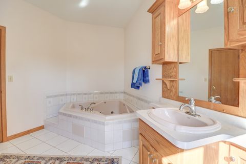 Tiny photo for 28953 Knob Hill Court, Rock Falls, IL 61071 (MLS # 12505208)