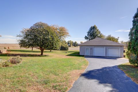 Tiny photo for 28953 Knob Hill Court, Rock Falls, IL 61071 (MLS # 12505208)