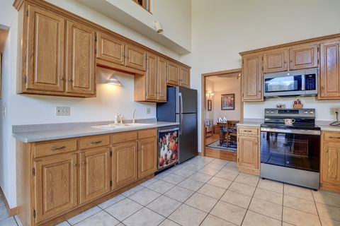 Tiny photo for 28953 Knob Hill Court, Rock Falls, IL 61071 (MLS # 12505208)