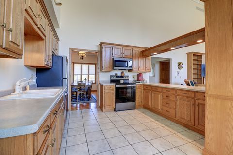 Tiny photo for 28953 Knob Hill Court, Rock Falls, IL 61071 (MLS # 12505208)