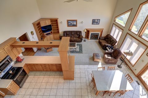 Tiny photo for 28953 Knob Hill Court, Rock Falls, IL 61071 (MLS # 12505208)