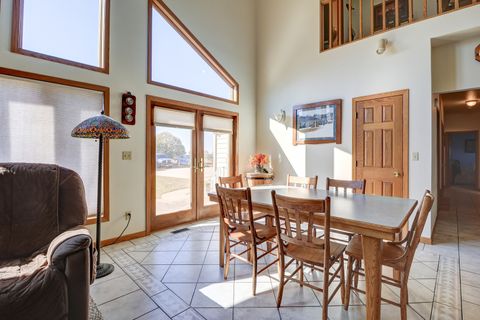 Tiny photo for 28953 Knob Hill Court, Rock Falls, IL 61071 (MLS # 12505208)