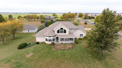 Tiny photo for 28953 Knob Hill Court, Rock Falls, IL 61071 (MLS # 12505208)