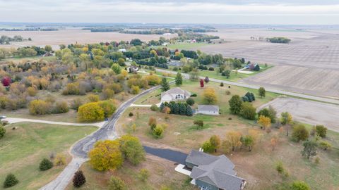 Tiny photo for 28953 Knob Hill Court, Rock Falls, IL 61071 (MLS # 12505208)