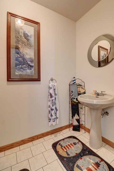 Tiny photo for 28953 Knob Hill Court, Rock Falls, IL 61071 (MLS # 12505208)