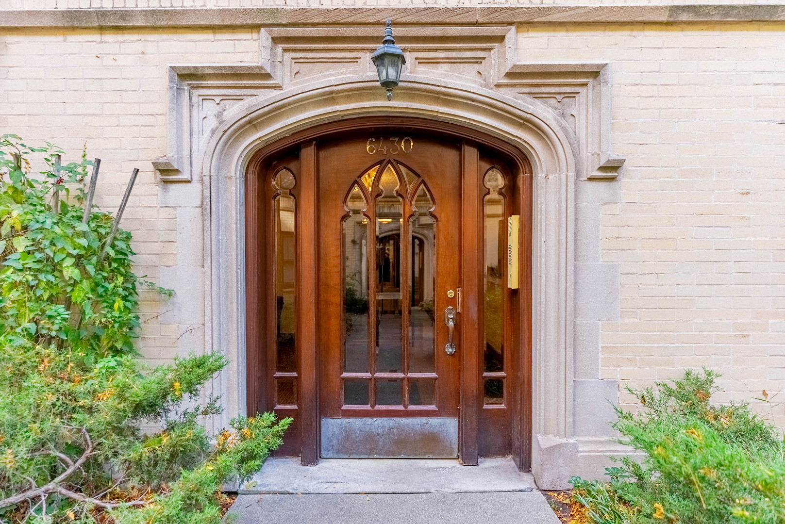 6430 N Glenwood Avenue G4