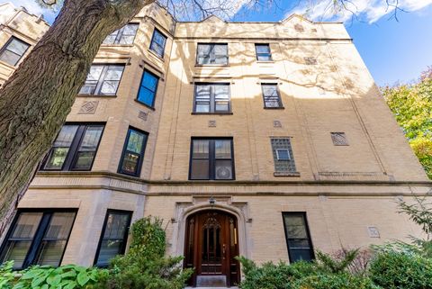 Photo of 6430 N Glenwood Avenue #G4, Chicago, IL 60626 (MLS # 12515726)