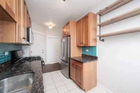 Tiny photo for 3052 W Sunnyside Avenue #3, Chicago, IL 60625 (MLS # 12606275)