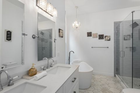 Tiny photo for 4912 S Washington Park Court, Chicago, IL 60615 (MLS # 12493773)