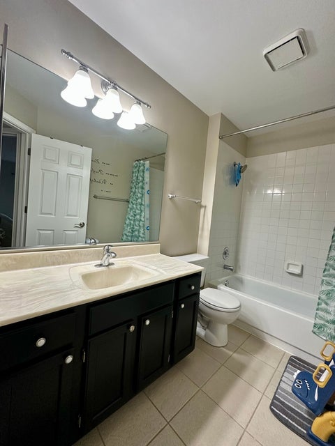 Tiny photo for 1346 Brunswick Court, Elgin, IL 60120 (MLS # 12672115)
