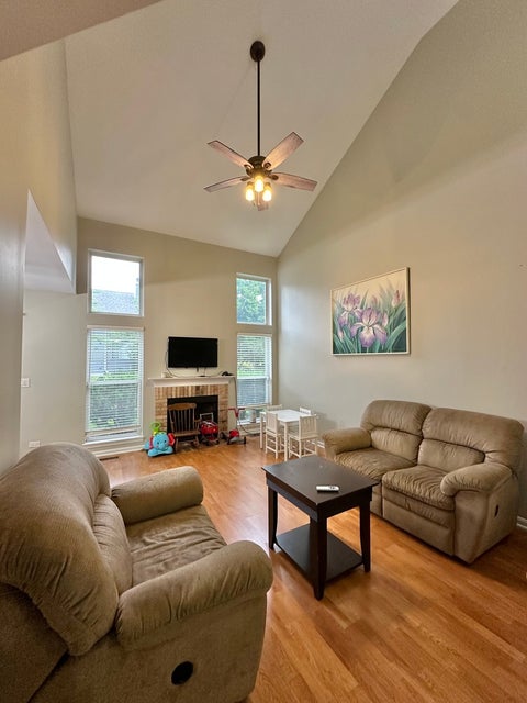 Tiny photo for 1346 Brunswick Court, Elgin, IL 60120 (MLS # 12672115)