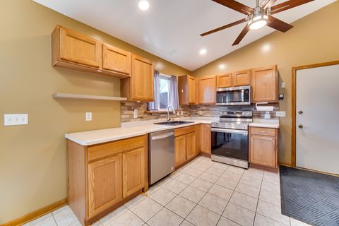 Tiny photo for 134 Fossil Lake Road, Wilmington, IL 60481 (MLS # 12521691)