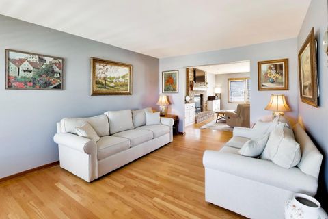 Tiny photo for 850 Tartans Drive, West Dundee, IL 60118 (MLS # 12578311)