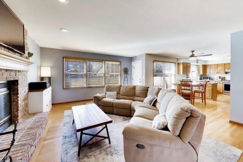 Tiny photo for 850 Tartans Drive, West Dundee, IL 60118 (MLS # 12578311)