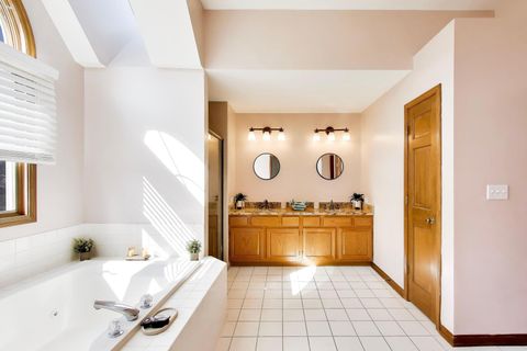 Tiny photo for 850 Tartans Drive, West Dundee, IL 60118 (MLS # 12578311)